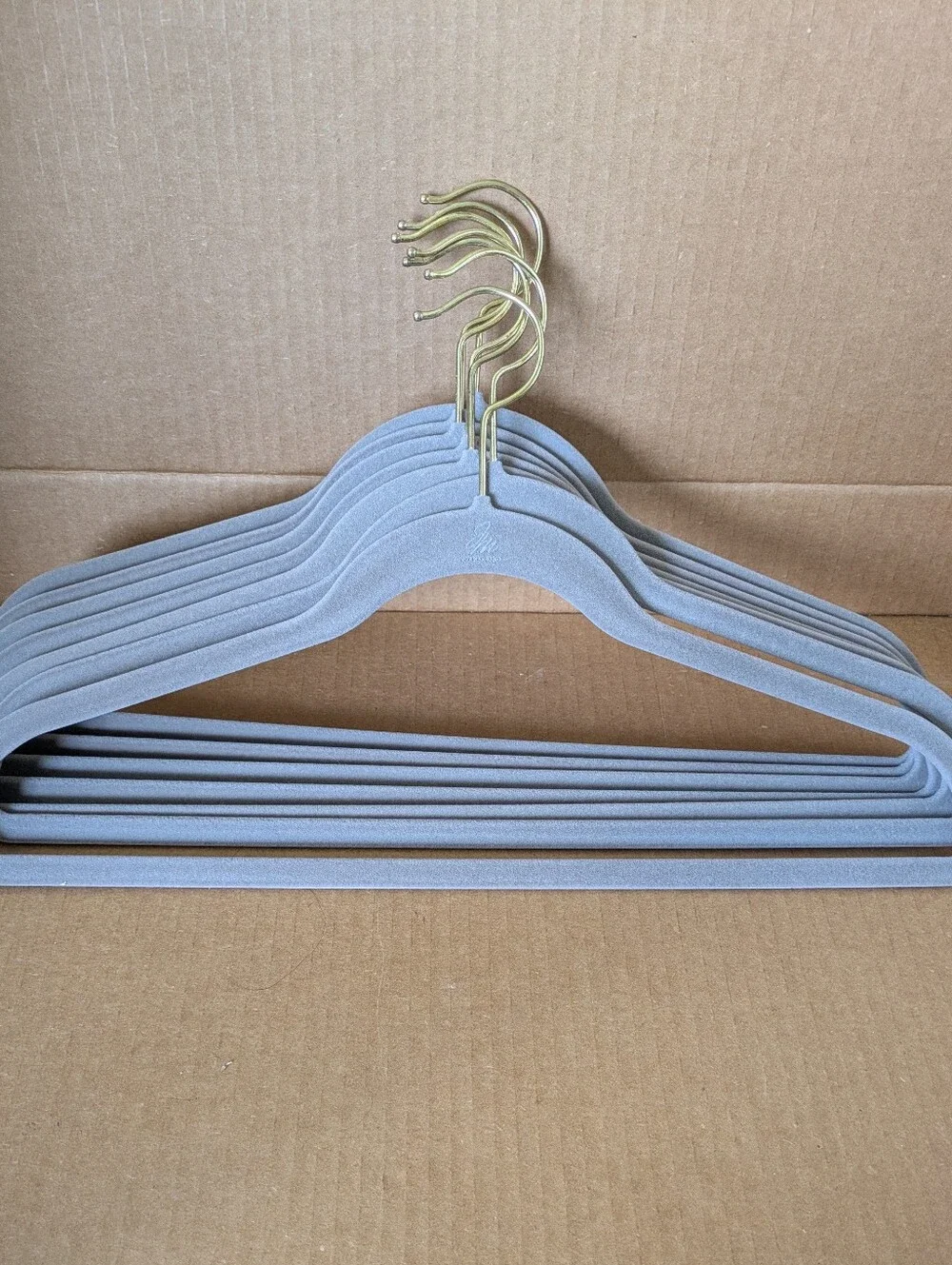 Joy Mangano Gray Velvet Non Slip Slim Hangers with Gold Tone Swivel Hooks Set 7
